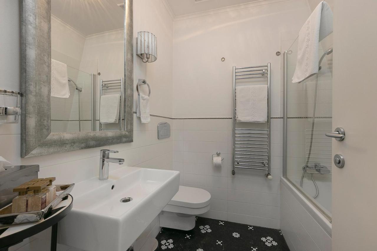 Hotel Boutique Vila Arte Букурещ Екстериор снимка